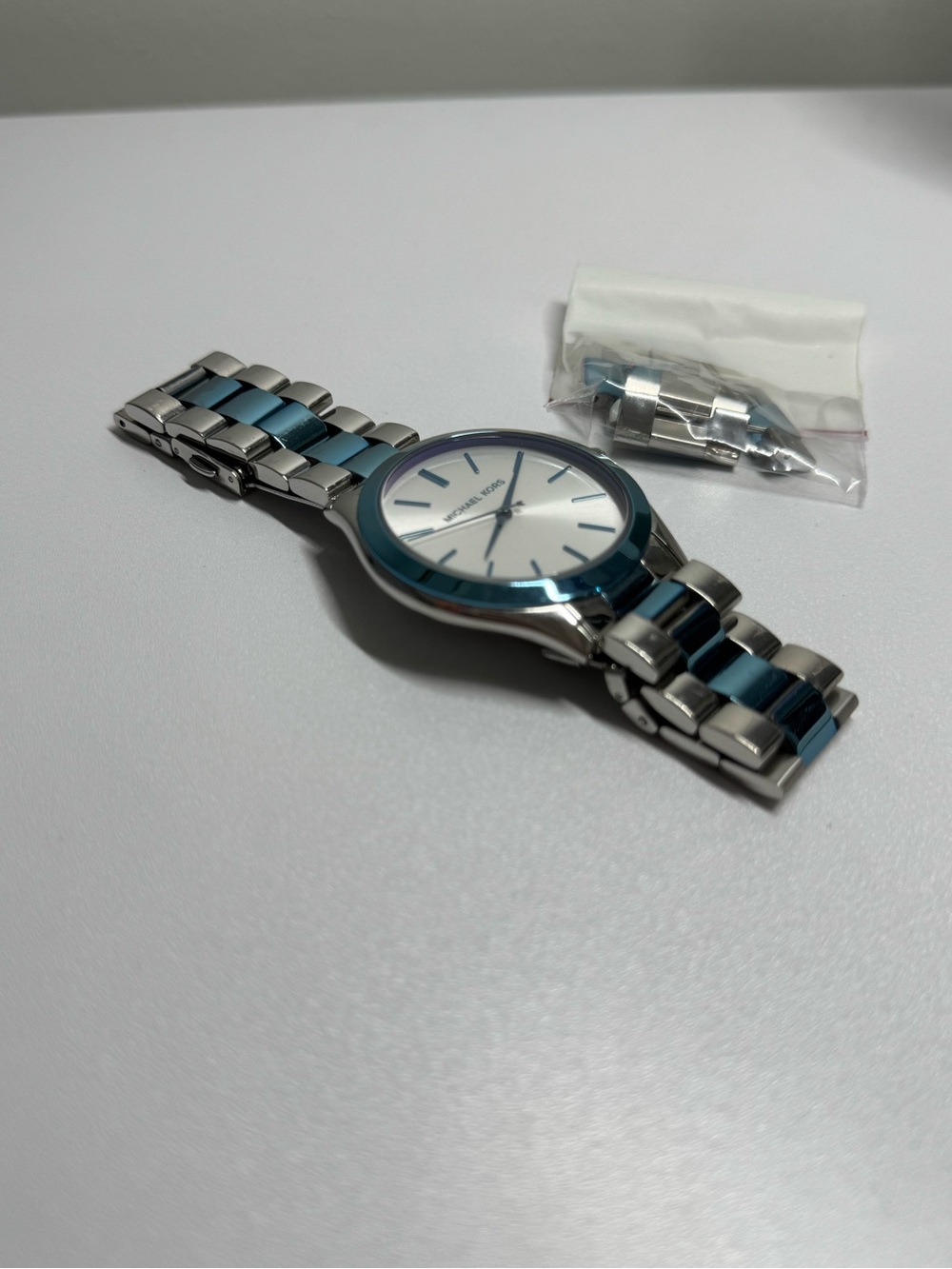 Michael Kors Silver-Tone with Blue strip Minimalist Watch - Picture 3 of 11